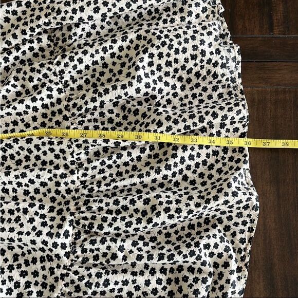 H&M Black and White Long Sleeve Sundress - Picture 6 of 10